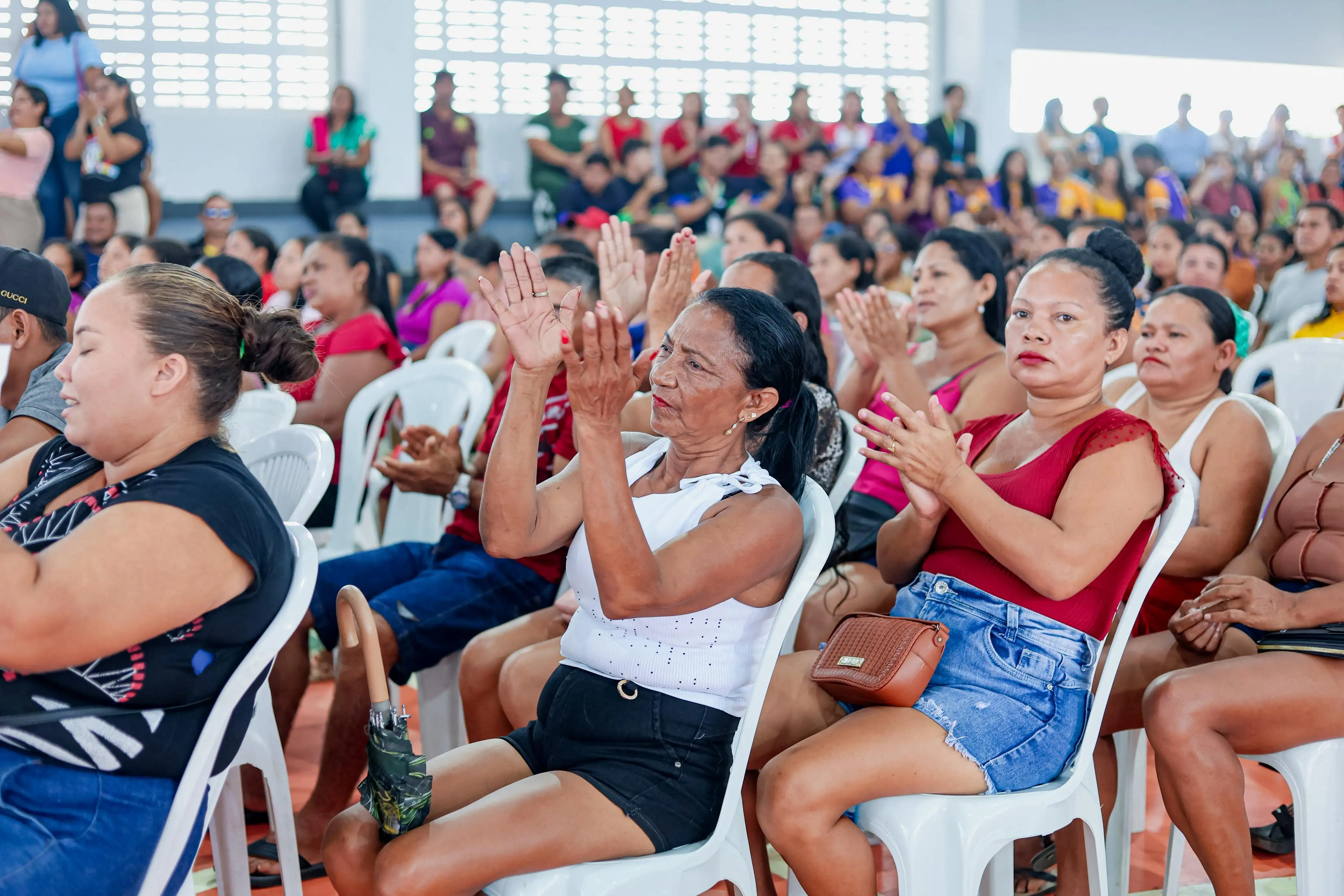 Foto 2 – Ação amplia dignidade e apoio às famílias carutaperenses